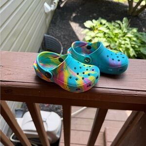 CROCS Kids Water Shoes in Blue and Yellow